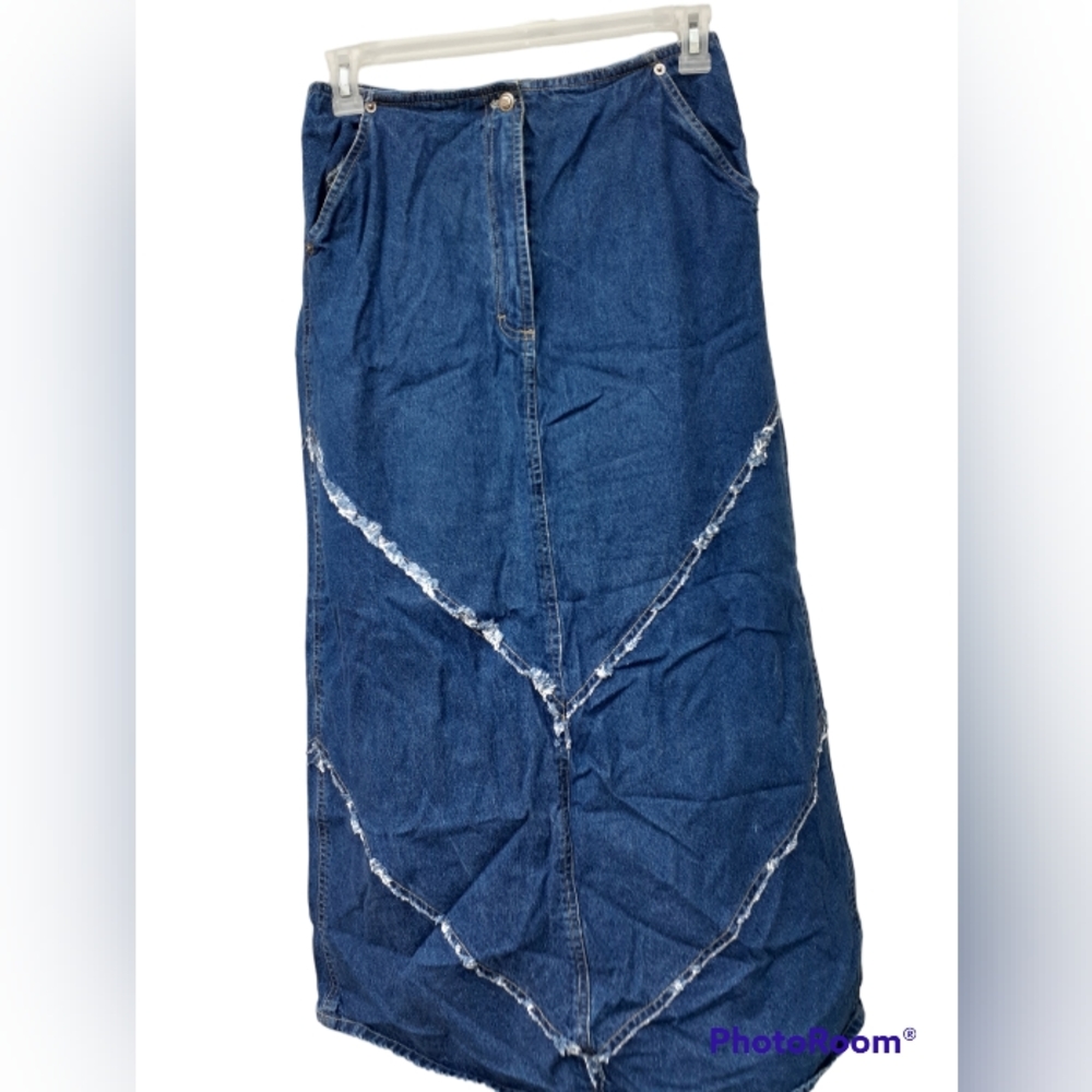 Womens vintage sz 7/8 Med/Dark wash Denim 100%  cotton modest Jean skirt